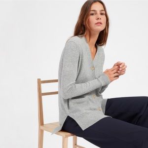 Everlane cashmere Boyfriend sweater